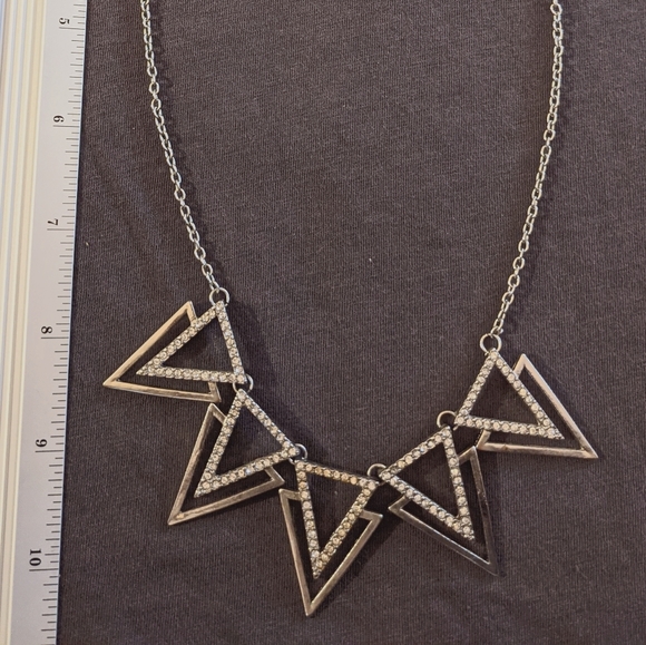 Silver geometric statement necklace - Picture 4 of 5